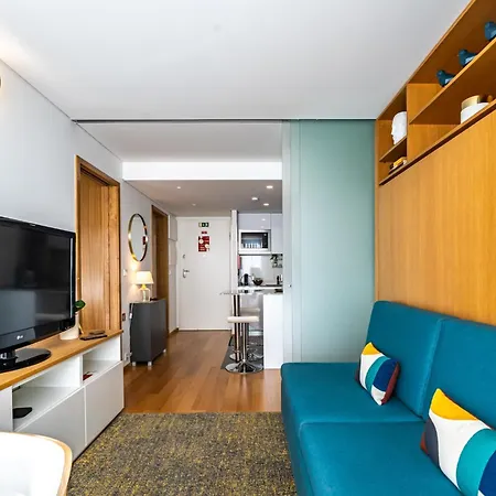 Apartamento Tradition, Modernity & Light In With Garage *